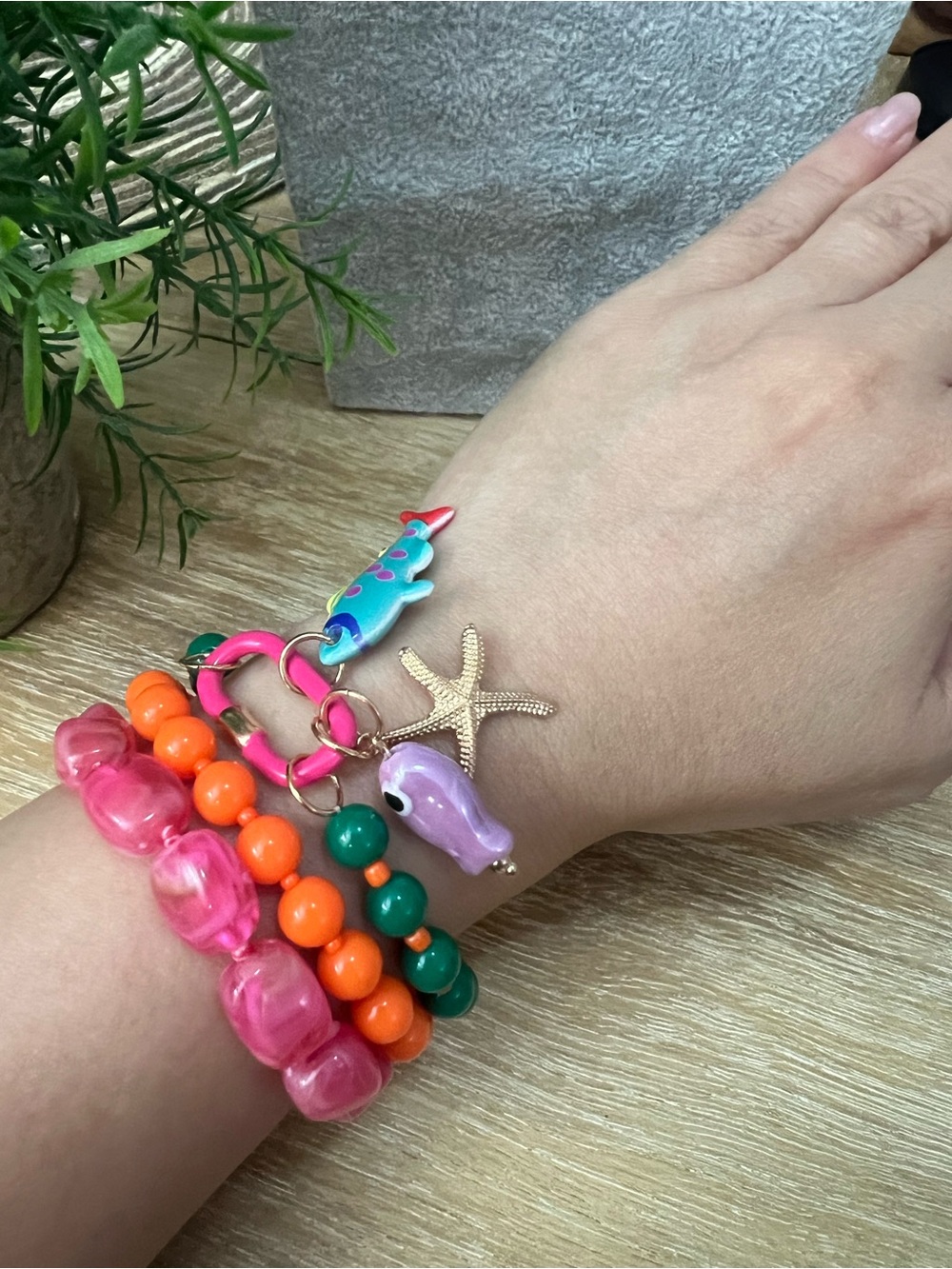Multicolor Ocean Charm Bracelet Set - Pink, Orange & Green